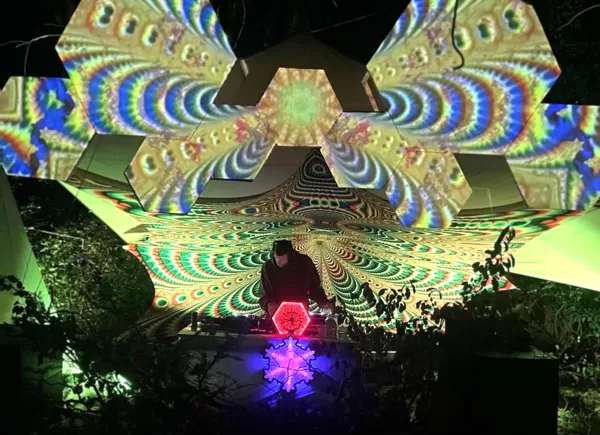 Tronic @ Out of Space